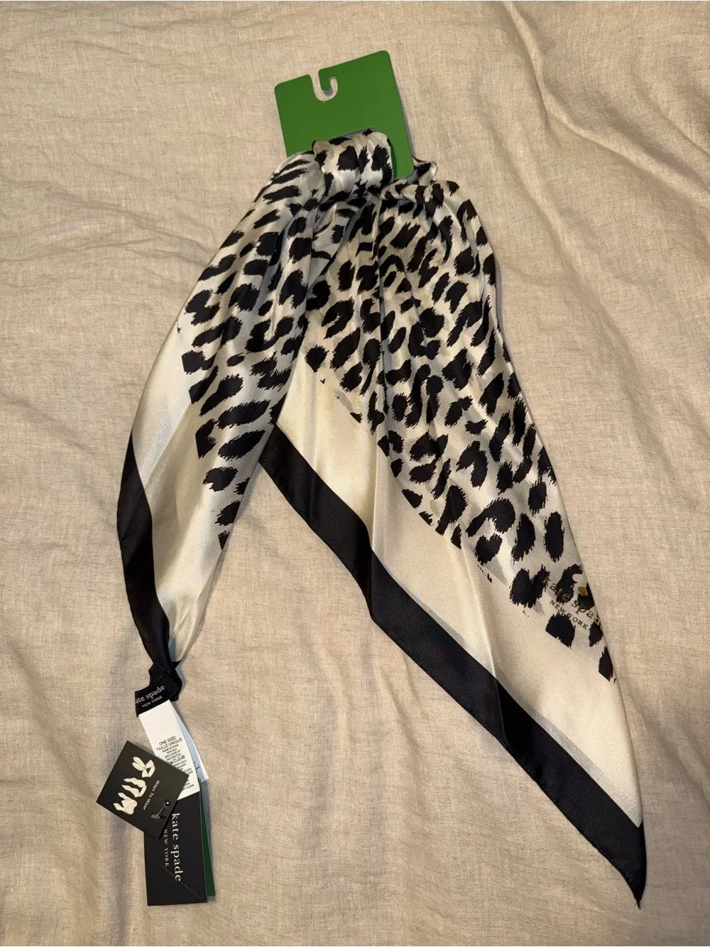 kate spade Black & Cream/Ivory Leopard-Print Silk Twilly Scarf